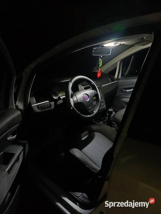 Fiat Linea 14 2007 1 4 benzyna nieuszkodzony