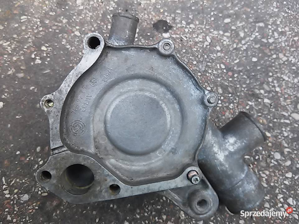 Pompa wody fiat 125 p FSO Polonez AK 132 43 74