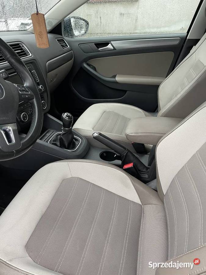 Volkswagen Jetta 20 TDI Highline 1968cm3 Sochaczew