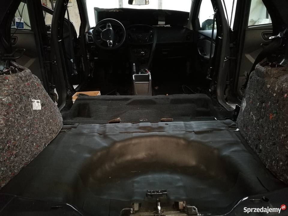 Wyciszenie wygłuszenie samochodu Car Audio i nie