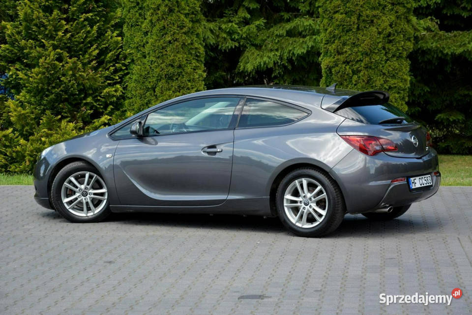Opel Astra GTC Innovation biXenon Ledy Navi Astra Ostrów Mazowiecka
