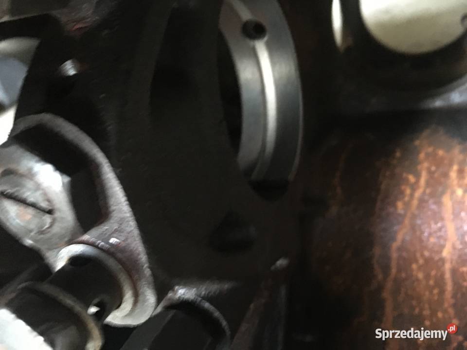 Blok silnika c 328 Tarnów sprzedam