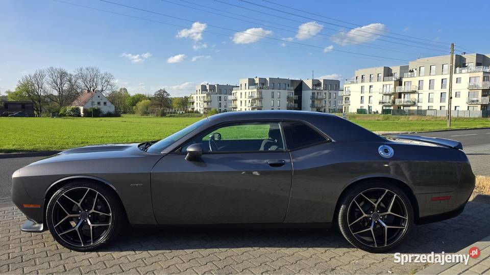 Dodge Challenger RT 57 hemi elektryczne szyby śląskie Gliwice sprzedam