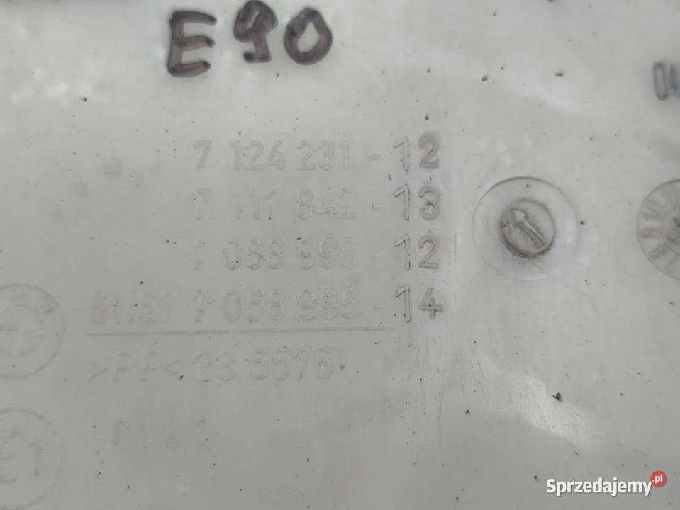ZBIORNICZEK SPRYSKIWACZY BMW E90 E91 20D 7124231