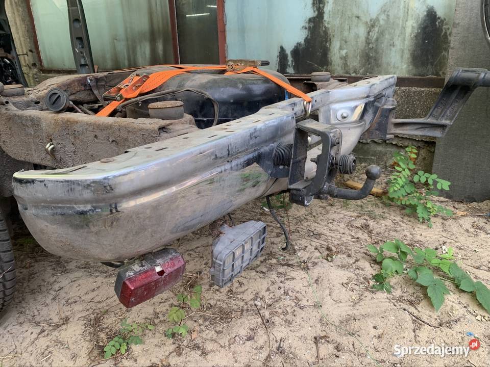 Mocowanie koła zapasowego na zderzak Rok produkcji 1999 Warszawa