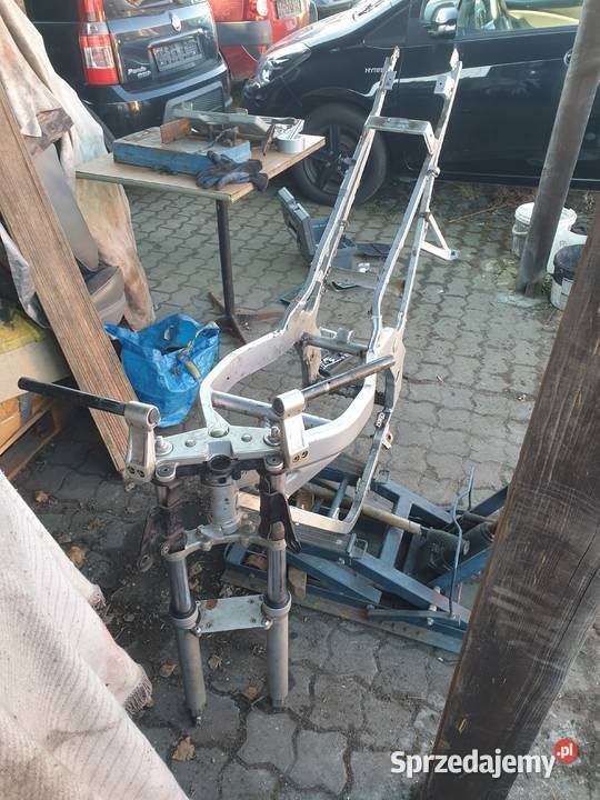 Suzuki GS 500 CZĘŚCI widoczne na zdj zarejestrowany w Polsce Bytom sprzedam