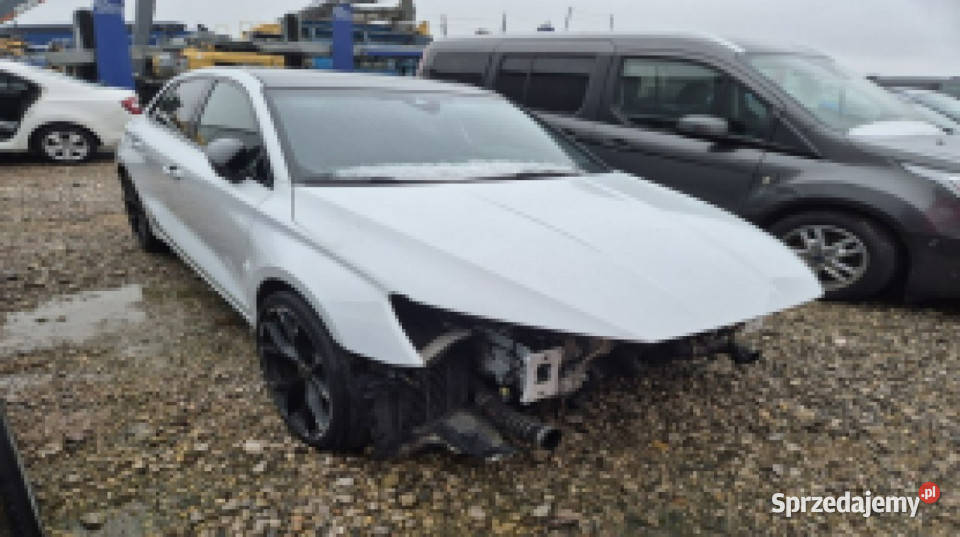 Audi RS3 Sportback Hatchback