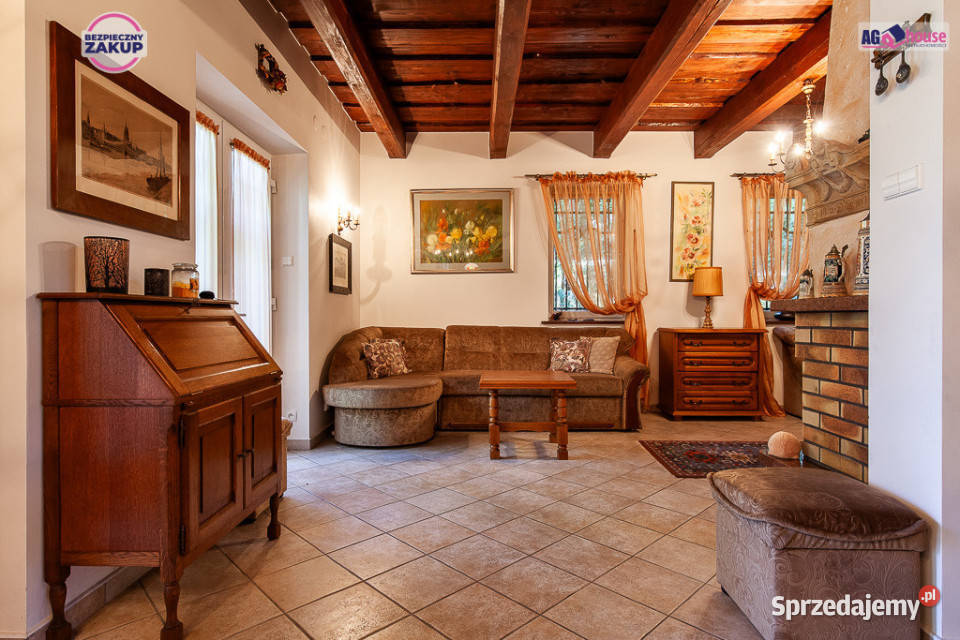 sprzedaży domu wolnostojącego Sztutowo 200m2 13522m2