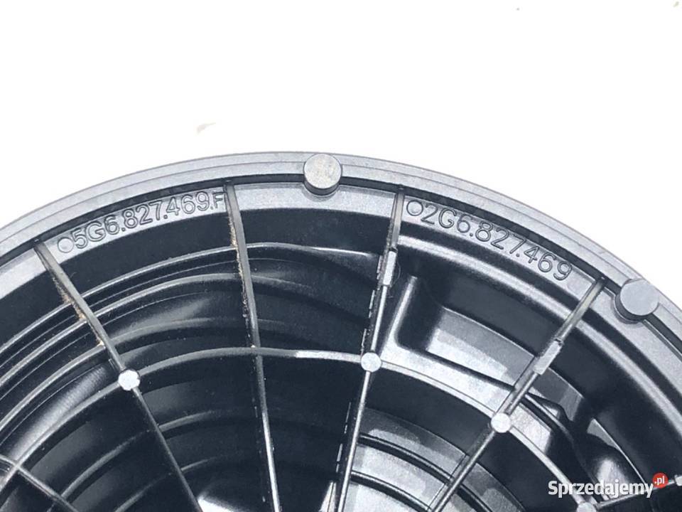 KLAMKA KLAPY TYŁ VW GOLF VII 5G6827469F Kombi