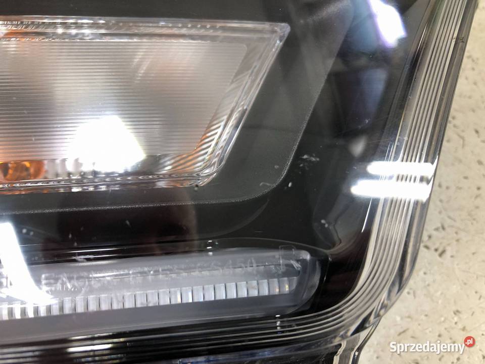 DODGE DURANGO USA 072020 Reflektor przedni prawy sprzedam