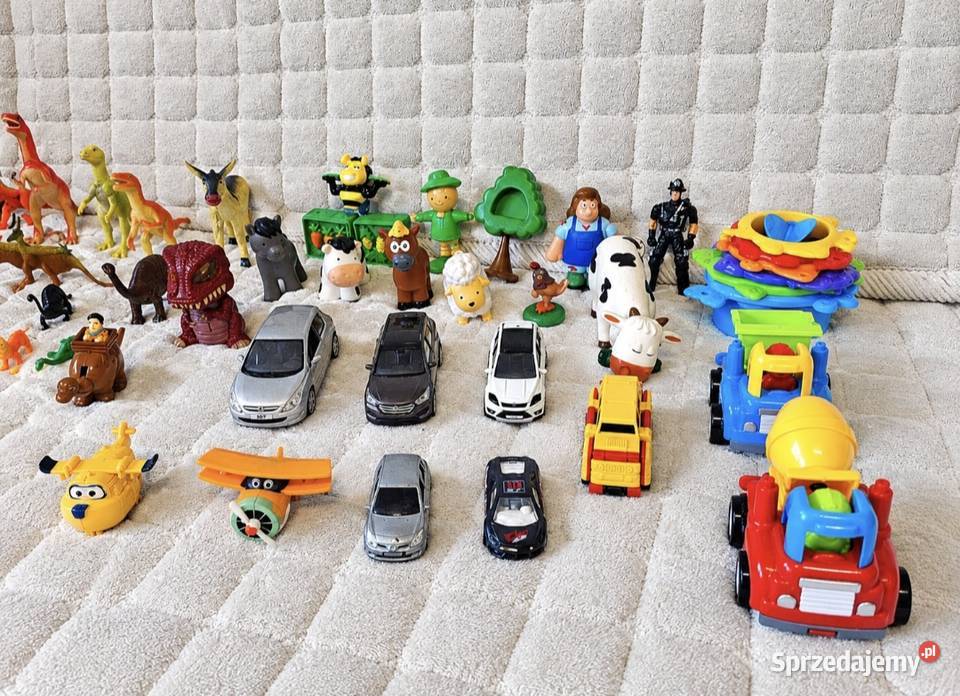 55 figurek i zabawek dinozaury zwierzęta Figurki