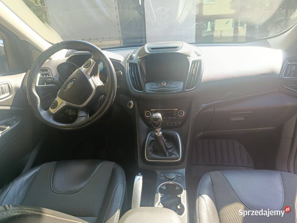 Ford Kuga 20TDCI 180 Sama Parkuje2016 180KM Kuga Miechów-Charsznica