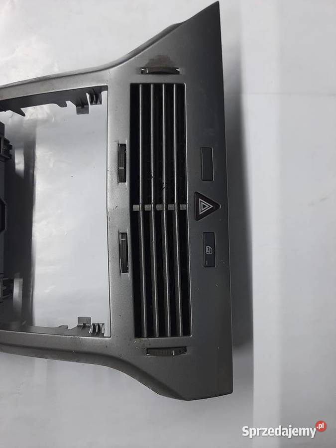 Opel Astra H 3 III UK Ramka środkowa ramka radia sprzedam