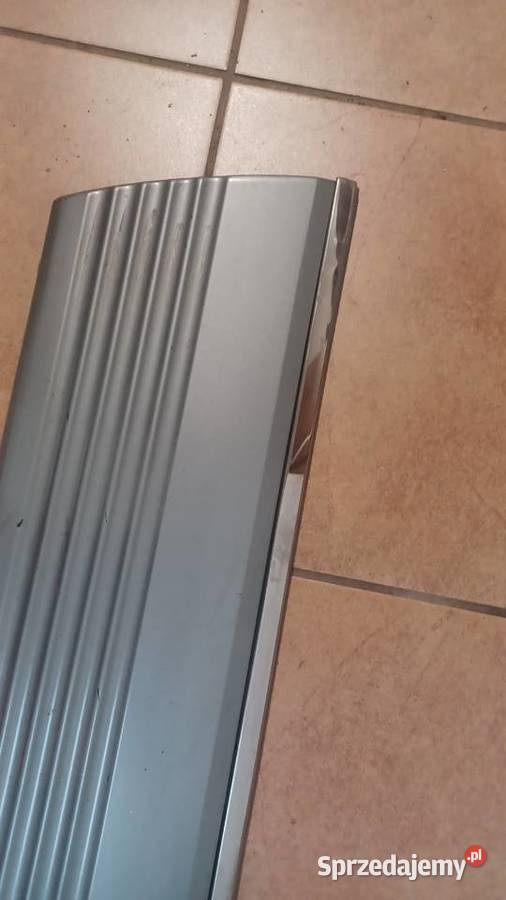 MERCEDES W126 LISTWA DRZWI LEWY PRZÓD 1266902340 Rakoniewice sprzedam