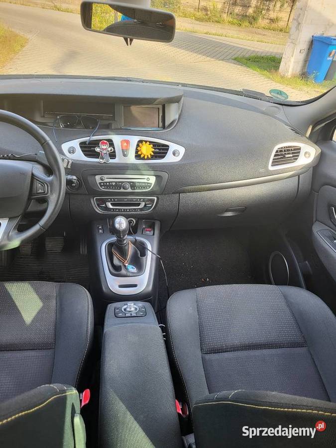 Sprzedam Renault Megane Scenic Rok produkcji 2010 wielkopolskie Poznań