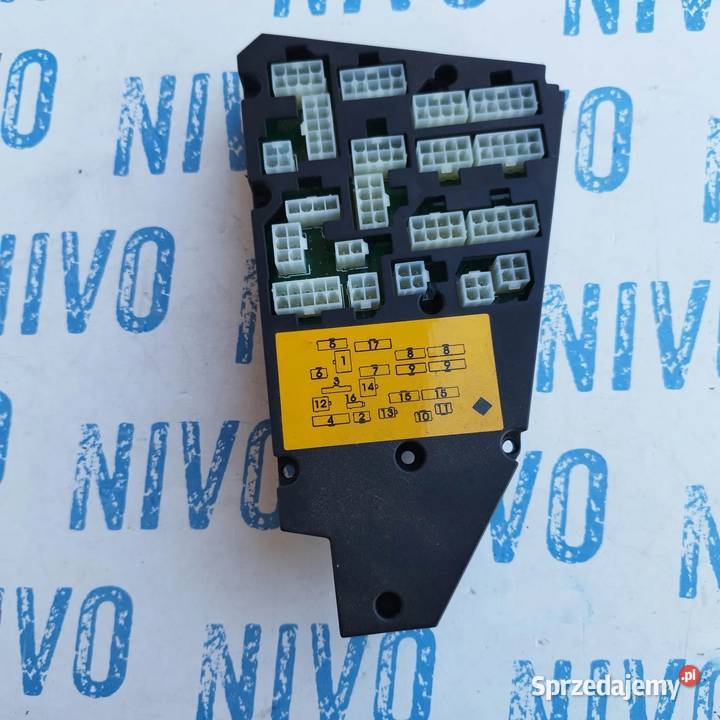 Sterownik modul ciagnik case holland 48068685 łódzkie Łowicz