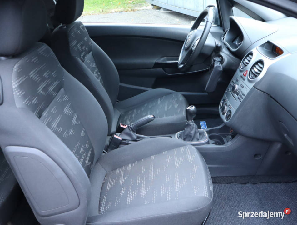 Opel Corsa 14 180599km Piaseczno