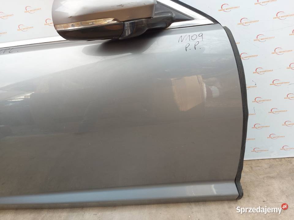 MERCEDES W204 10r drzwi prawe przód 110 mikronów osobowe Kielce