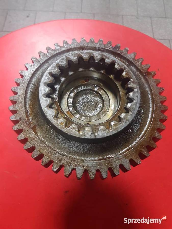 701701252 Wał z kołem zębatym MTZ Sulechów