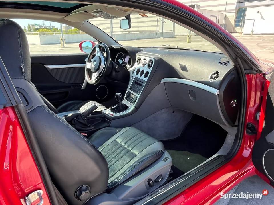Alfa Romeo Brera czerwona 32 V6 JTS 260 napęd Warszawa