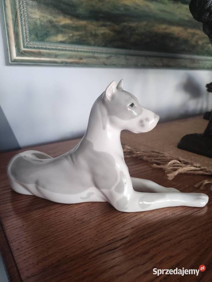 Klasyk Vintage Porcelanowy Dog Niemiecki Janów Lubelski