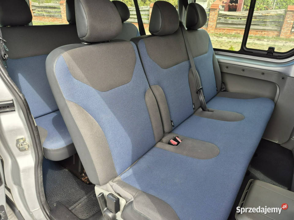 Renault Trafic LONG 9 osobowy PASANGER 115 klimatyzacja Drelów