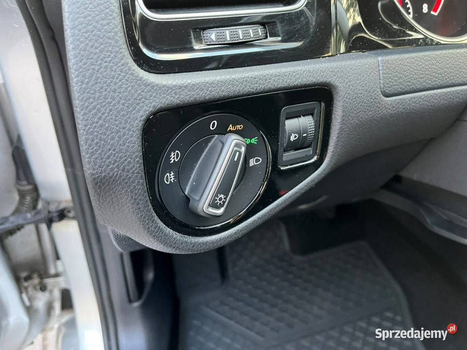 Volkswagen Golf 14 TSI 125 DSG Czujniki