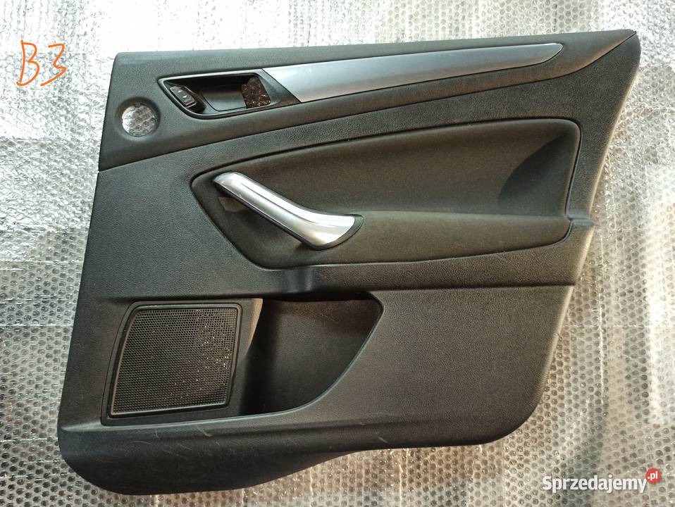 Boczek Drzwi Tył Prawe FORD MONDEO MK4 3