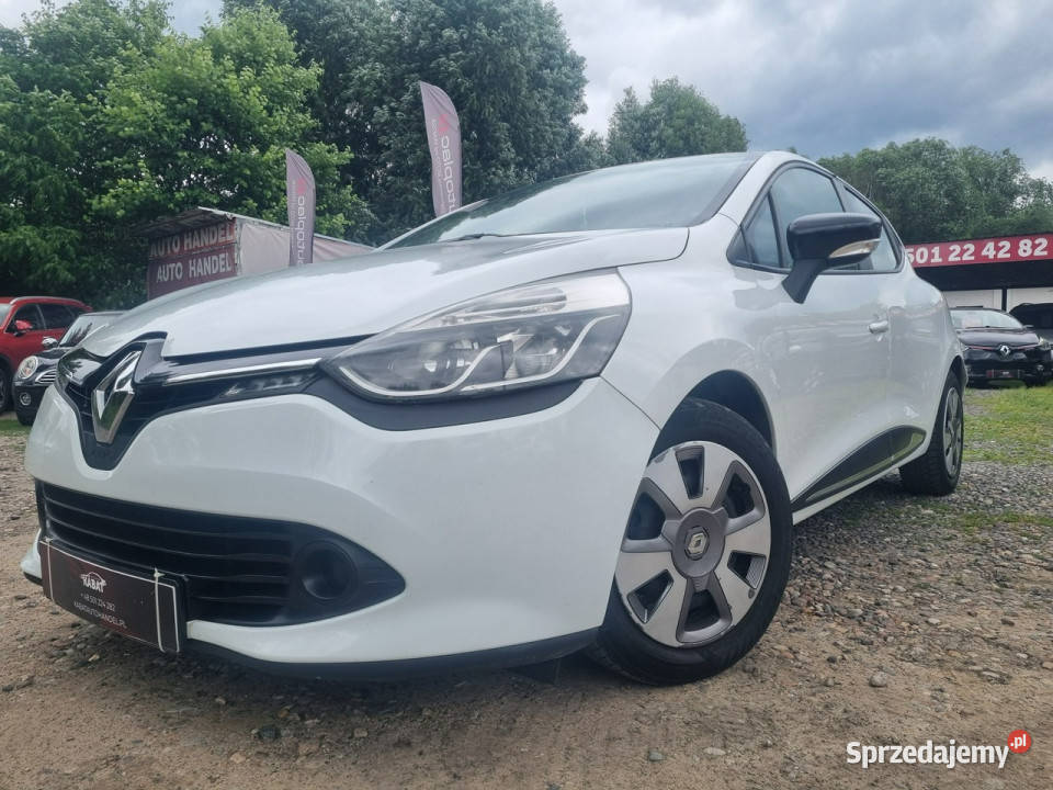 Renault Clio 12 8V KlimaTempomatNaviŁADNY IV Szczecin sprzedam