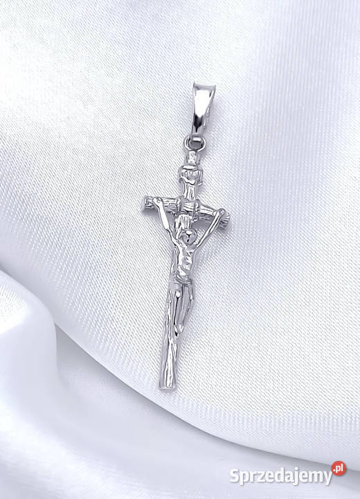 Krzyżyk srebrny z Jezusem Papieski BS19