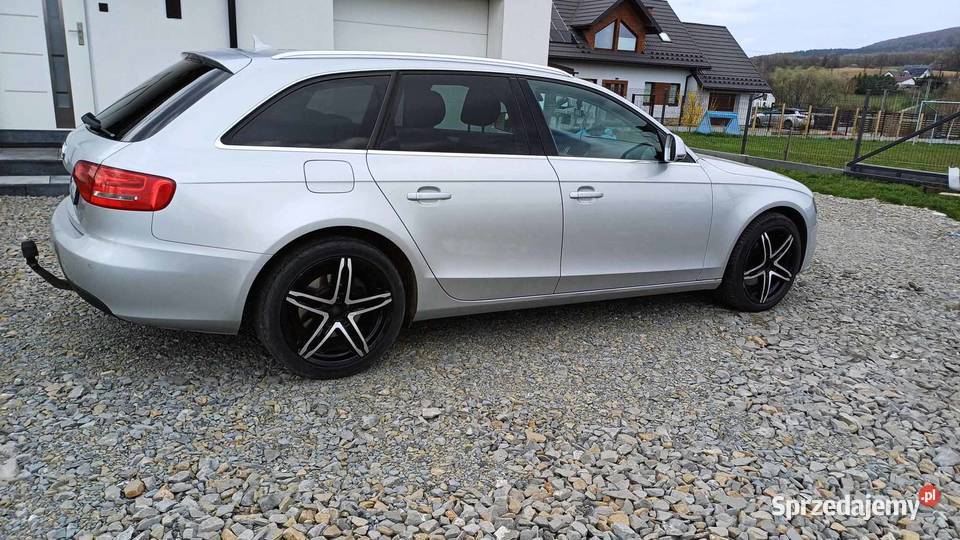 Audi A4 20 TDI skóraalkantara Sanok