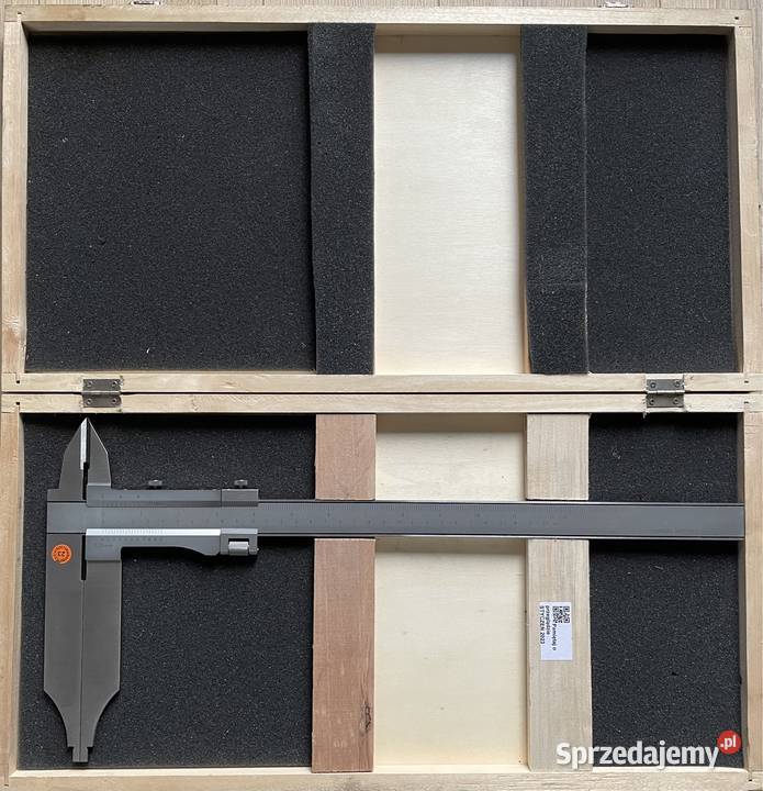 Suwmiarka o szczękach półwałkowych 300 mm Czarnożyły