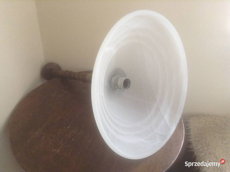 Lampa wisząca sufitowa ze szklanym kloszem Opole sprzedam