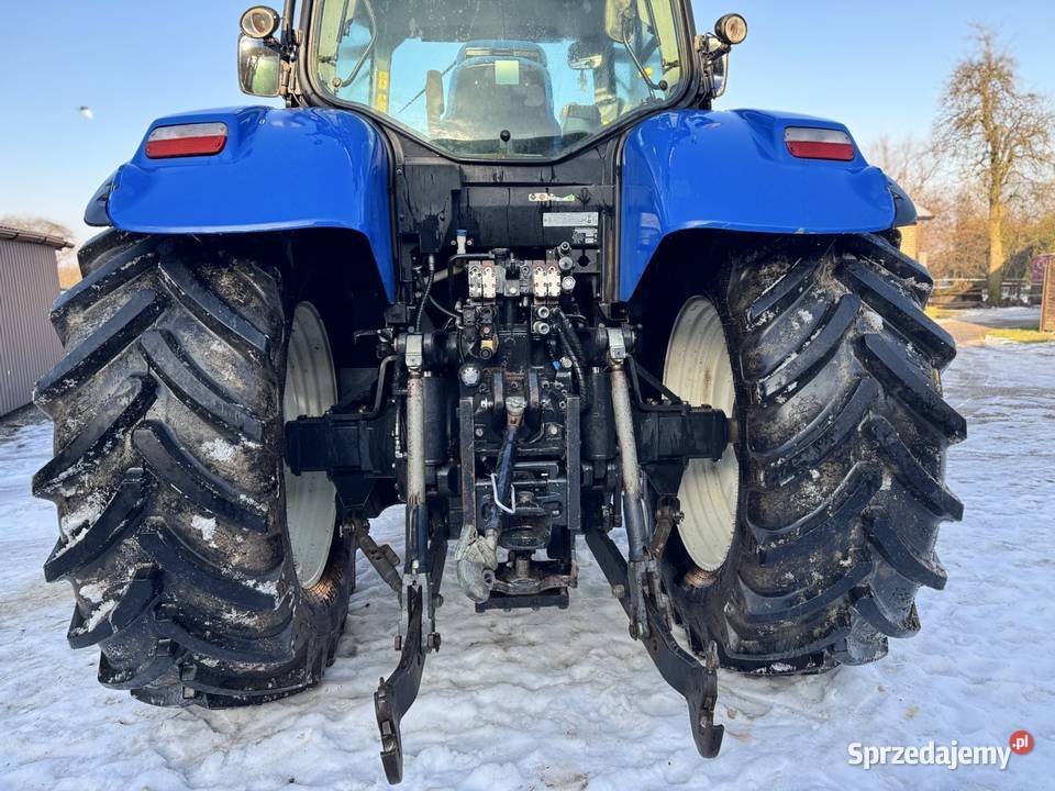 holland t7 250 power command Celin