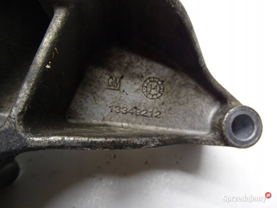 ŁAPA PODPORA PÓŁOSI 13349212 OPEL INSIGNIA A 16 Zawieszenie silnika