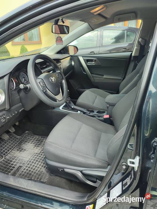 Zadbana Toyota Auris 16 benzynagaz 2013 Samochody osobowe Radom sprzedam