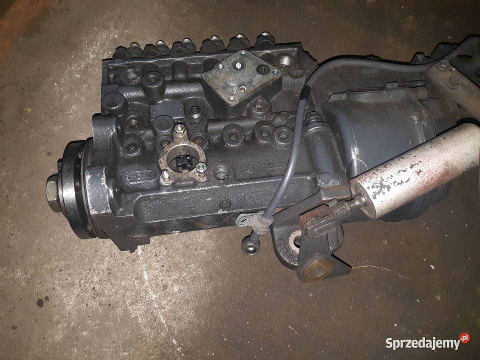 POMPA WTRYSKOWA SCANIA 124 sprzedam
