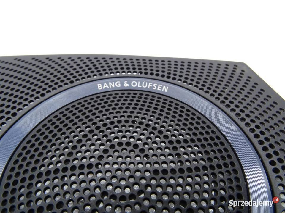 OSŁONA MASKOWNICA GŁOSNIKA PRAWA 8R0857228A AUDI osobowe