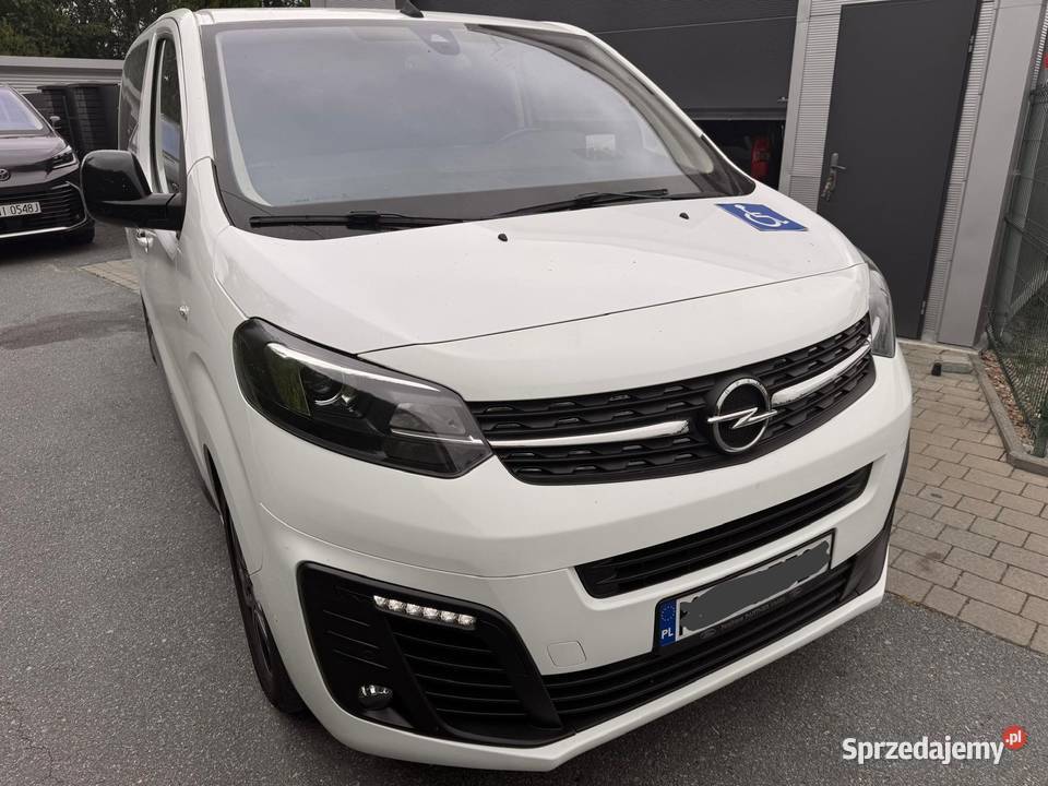 Opel Zafira life business VIP 7 os full Gdańsk