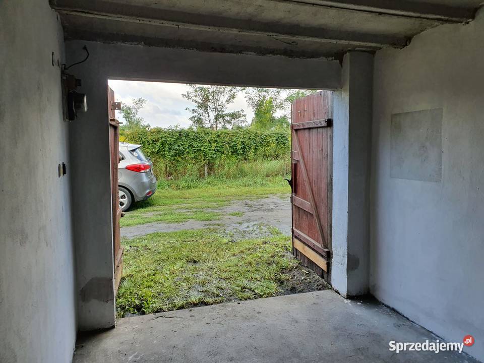 SPRZEDAM Garaż murowany Rawicz Armii Krajowej wielkopolskie