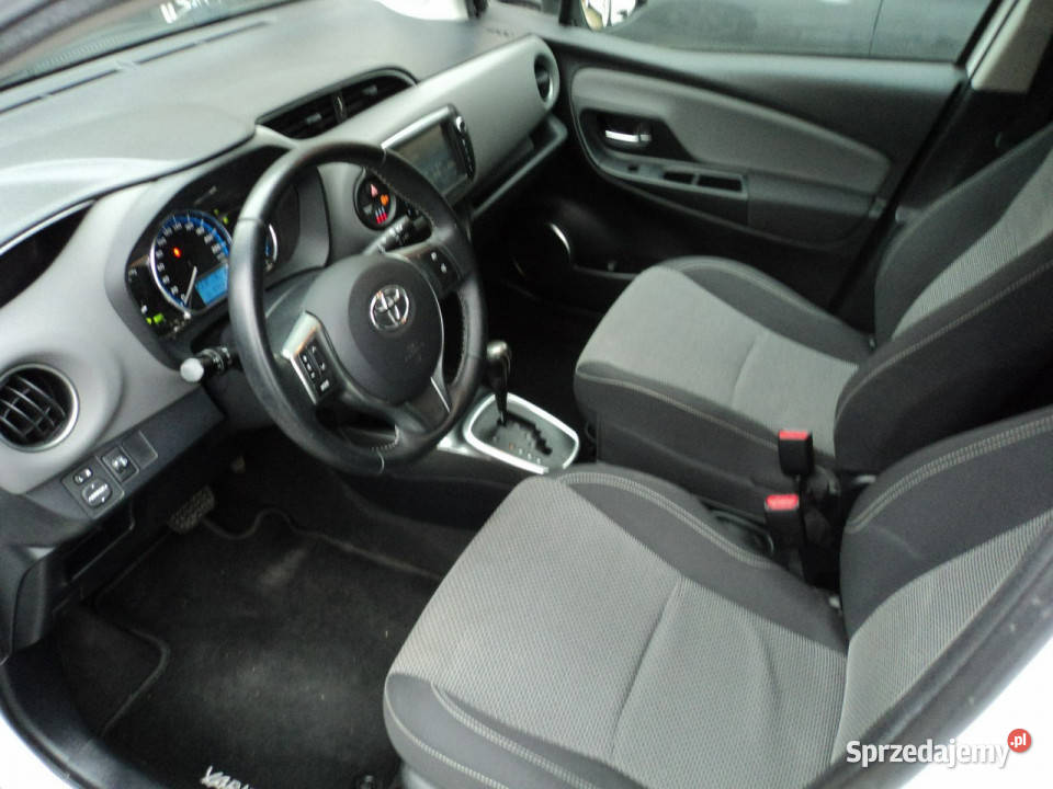 Toyota Yaris sprzedam ładną TOYOTE YARIS z 2015r bluetooth Lublin