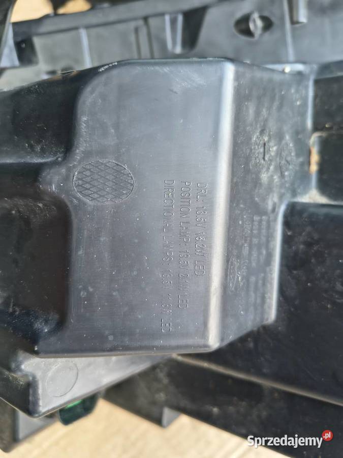 lampa reflektor przód full led prawa maxus Lampy przednie Przemyśl