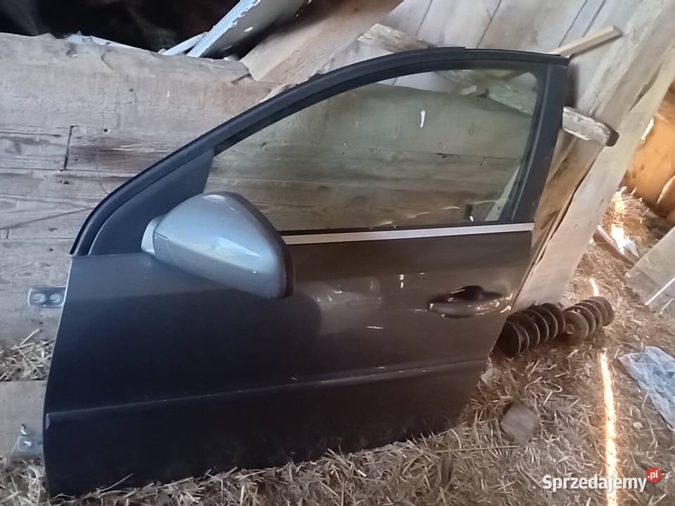 Sprzedam 4 pary drzwi opel Vectra C Petryłów sprzedam