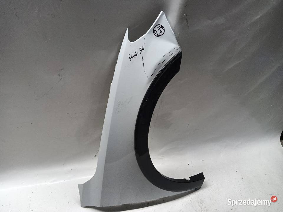BŁOTNIK PRZÓD PRZEDNI PRAWY AUDI A1 82A821092