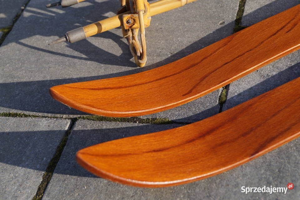 Stare narty drewniane 110 kijki w komplecie Pozostałe podkarpackie Pruchnik