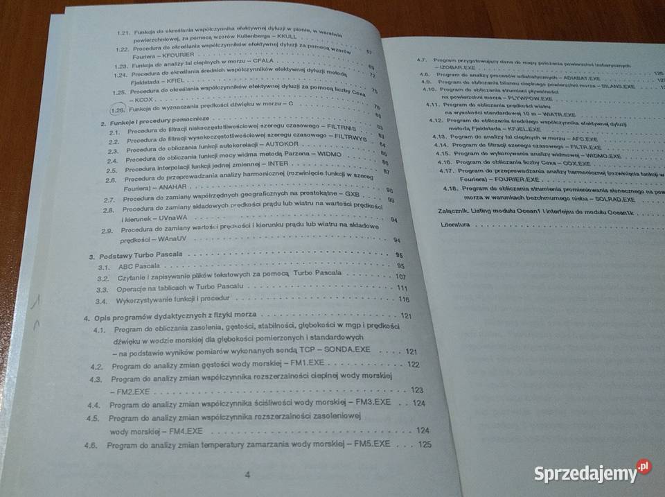 Sprzedam książkę w stanie Funkcje i procedury fi miękka Gdańsk