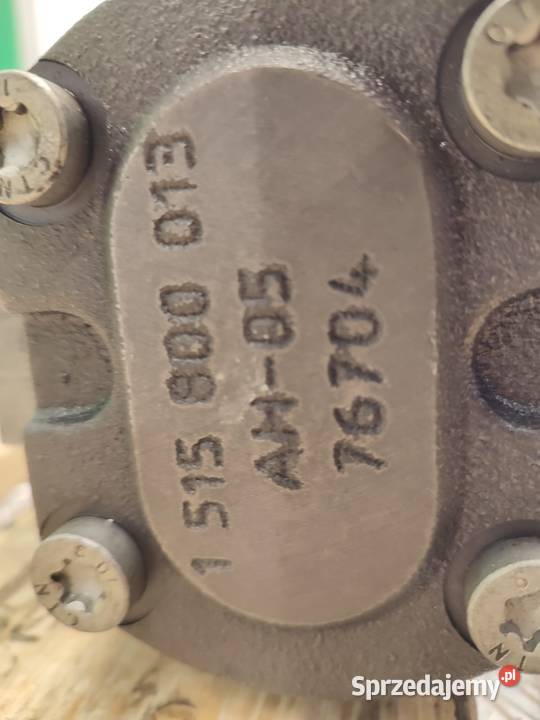 Pompa hydrauliczna Valtra Wilkowo sprzedam