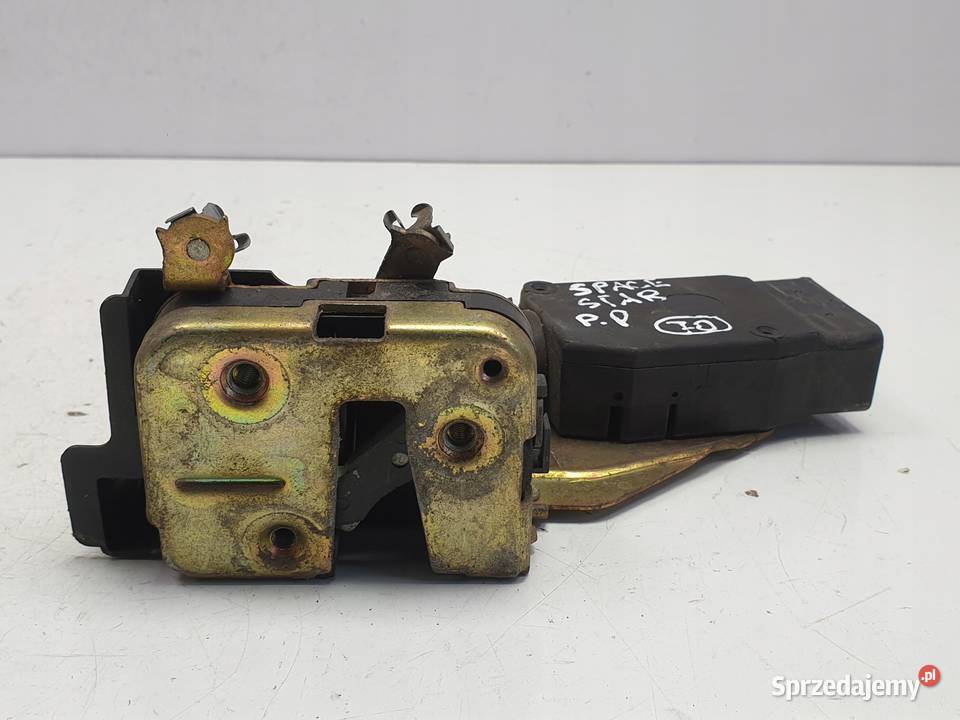 Mitsubishi Space Star ZAMEK PRZEDNICH DRZWI Rudka sprzedam