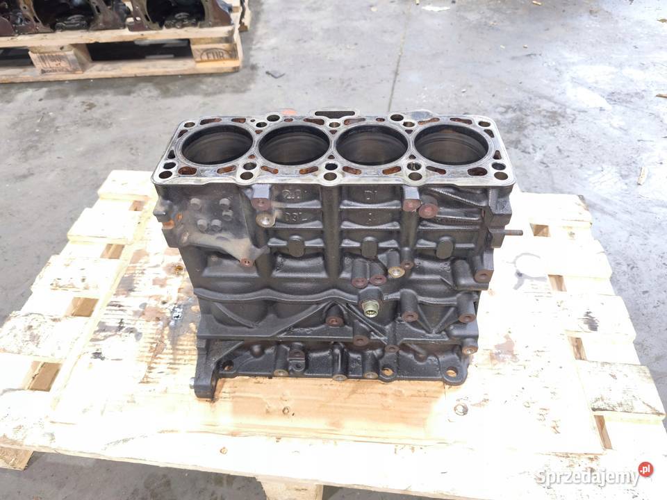 BLOK SILNIKA AUDI A4 B8 A5 8T 20 TDI CAG 03L023A osobowe