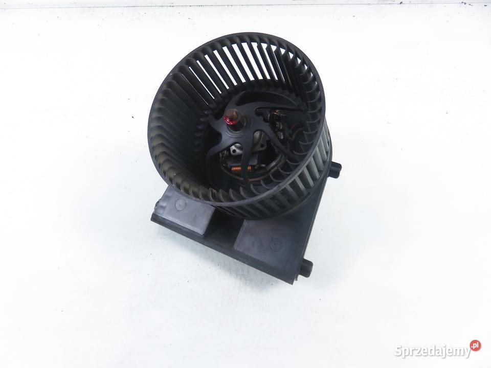 DMUCHAWA SKODA OCTAVIA I 1U2 1J1819021C F667325R Części samochodowe małopolskie